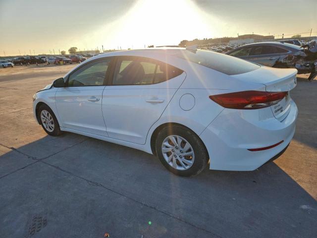 Hyundai ELANTRA Se Image 2