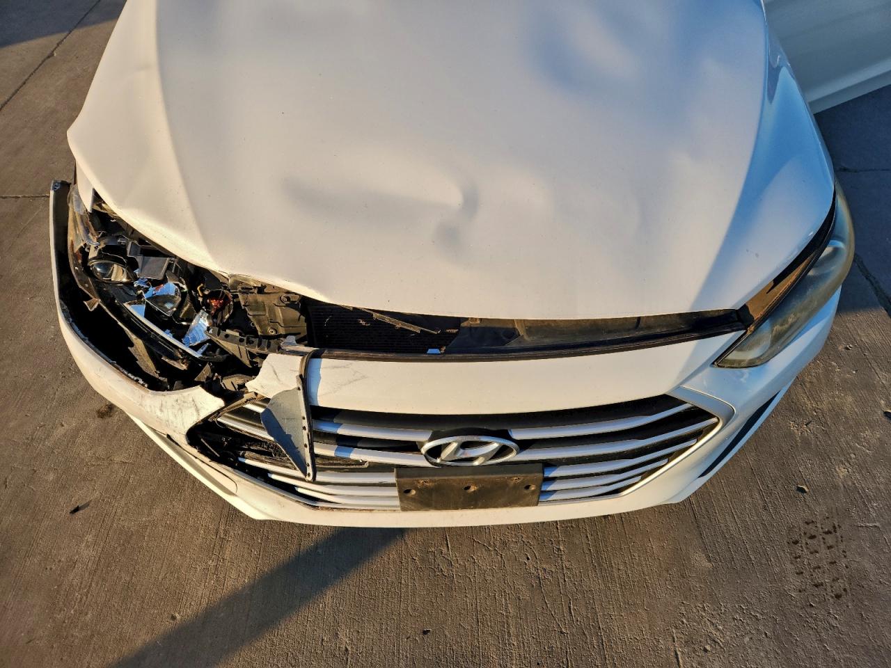 Hyundai ELANTRA Se Image 12