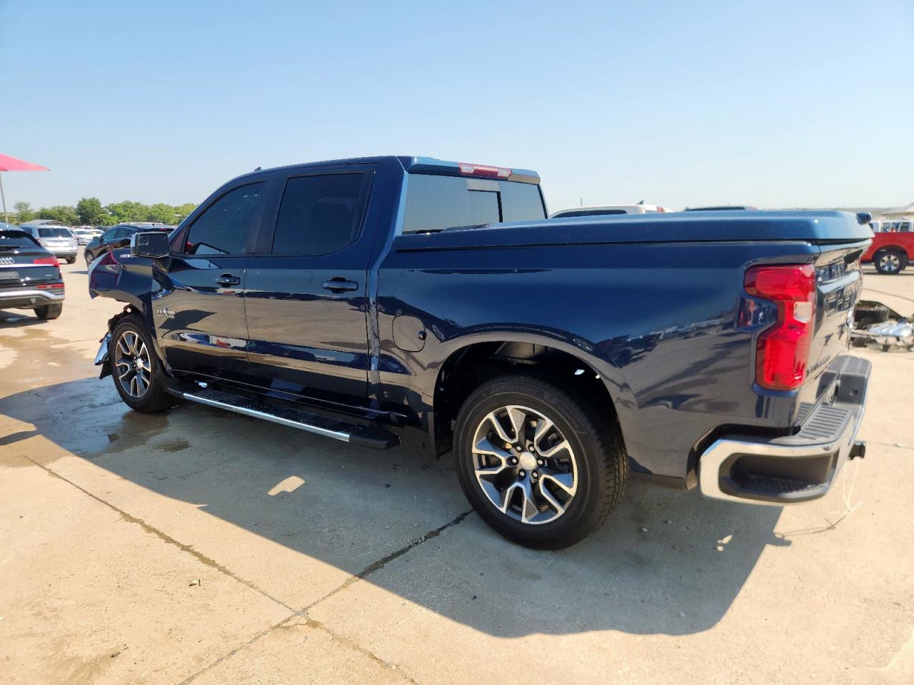 Chevrolet Silverado C1500 Lt Image 3