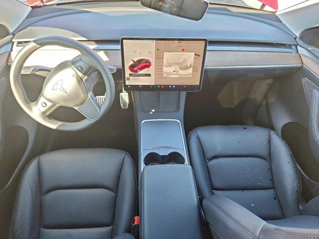 Tesla Model Y Image 8