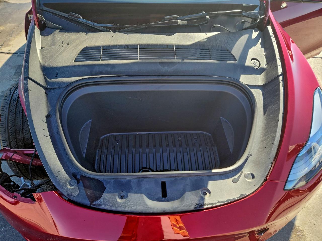 Tesla Model Y Image 6