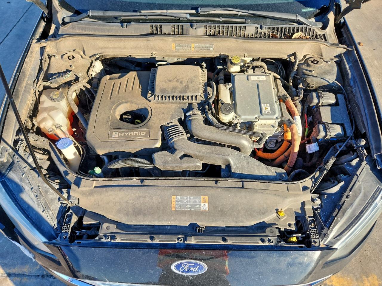 Ford Fusion S Hybrid Image 8