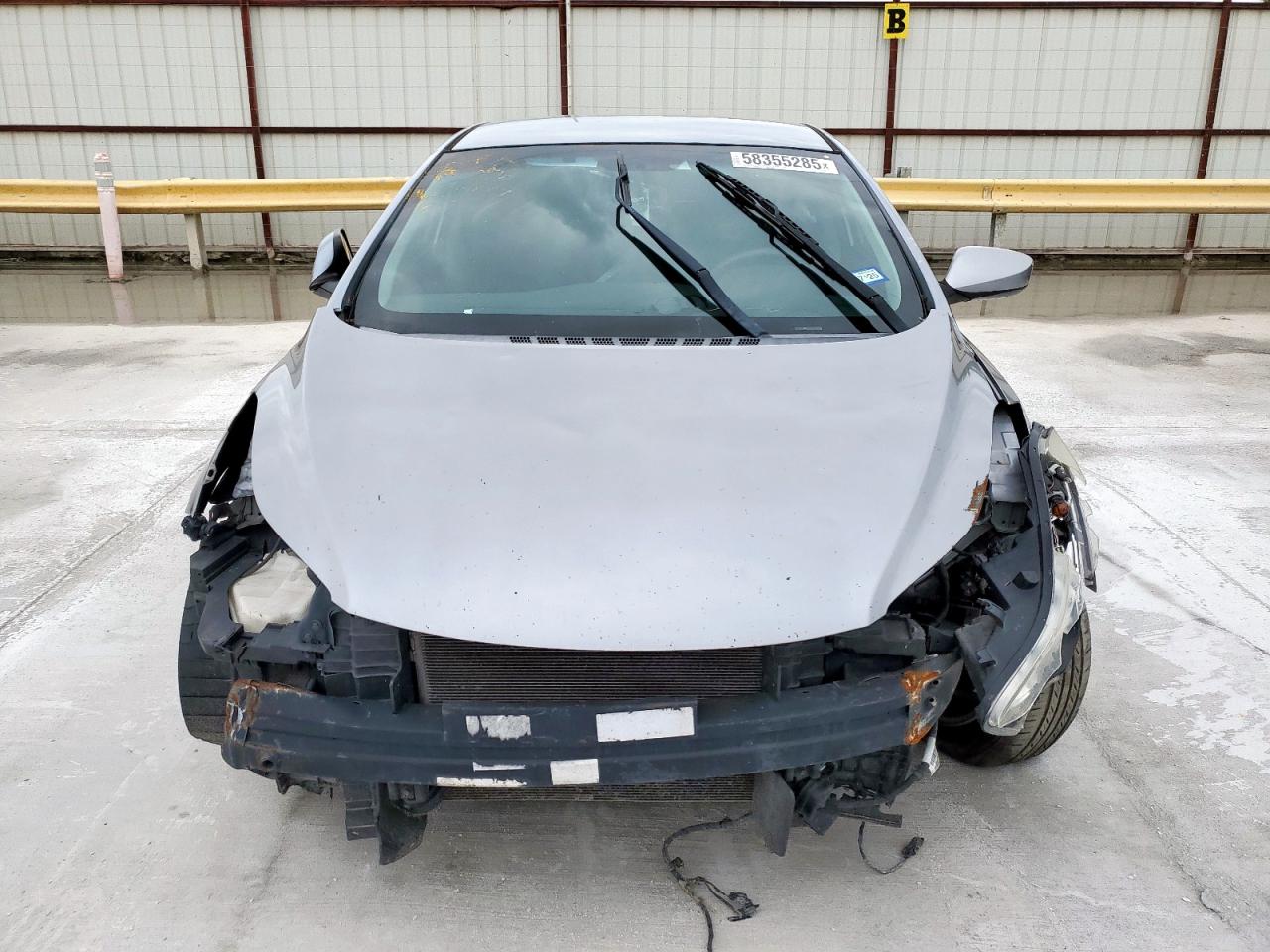 Hyundai ELANTRA Se Image 12