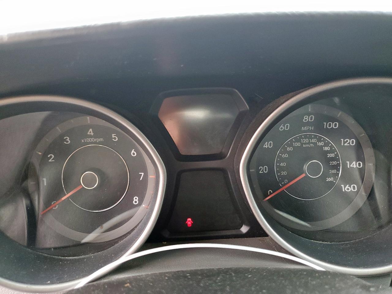 Hyundai ELANTRA Se Image 9