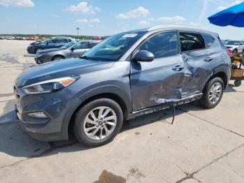  Salvage Hyundai TUCSON