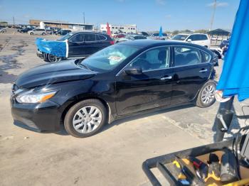  Salvage Nissan Altima