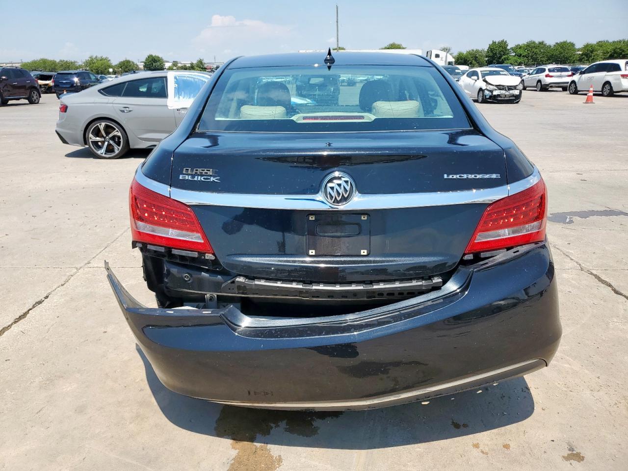 Buick LaCrosse Image 4