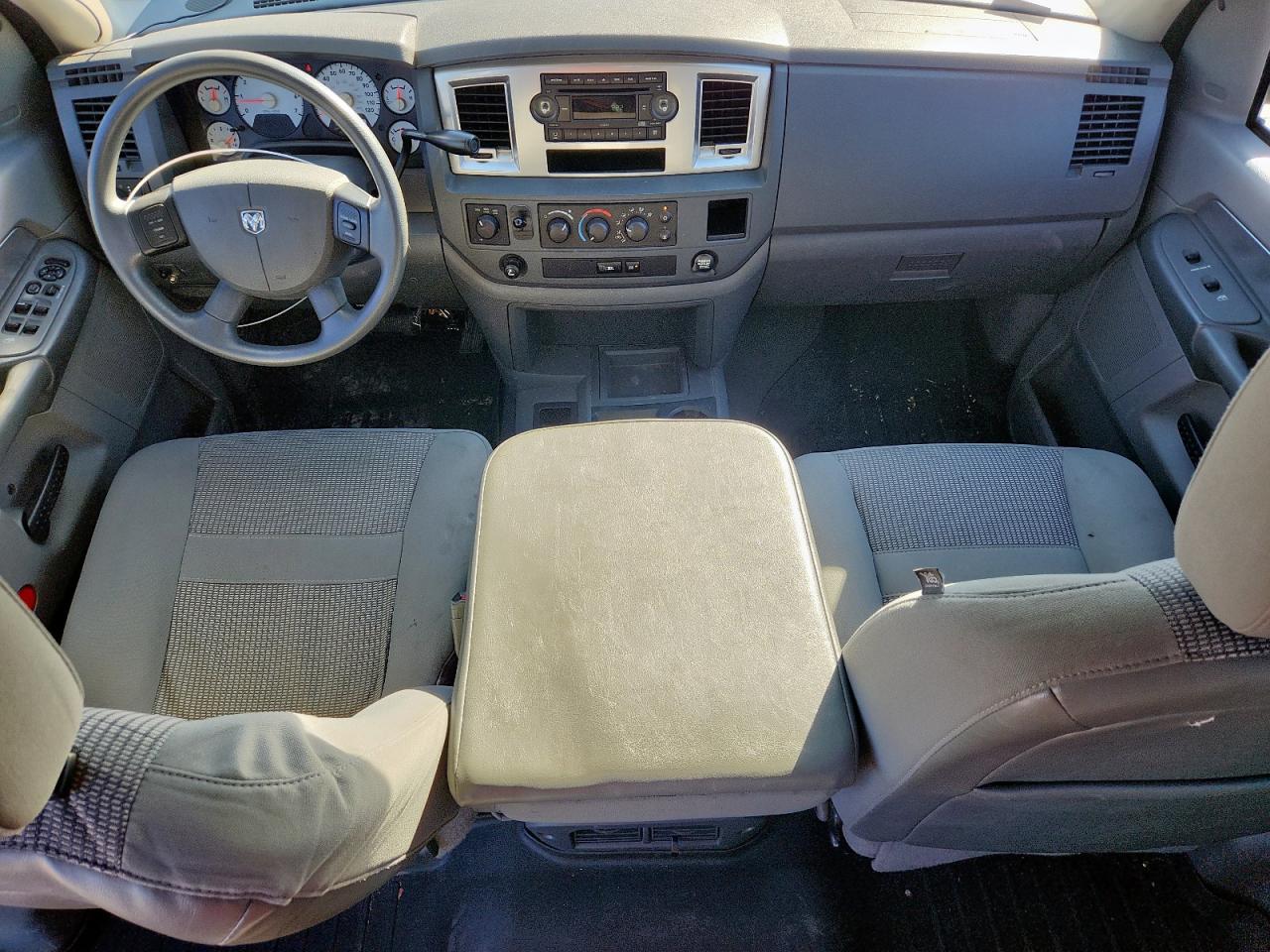 Dodge Ram 1500 Image 7