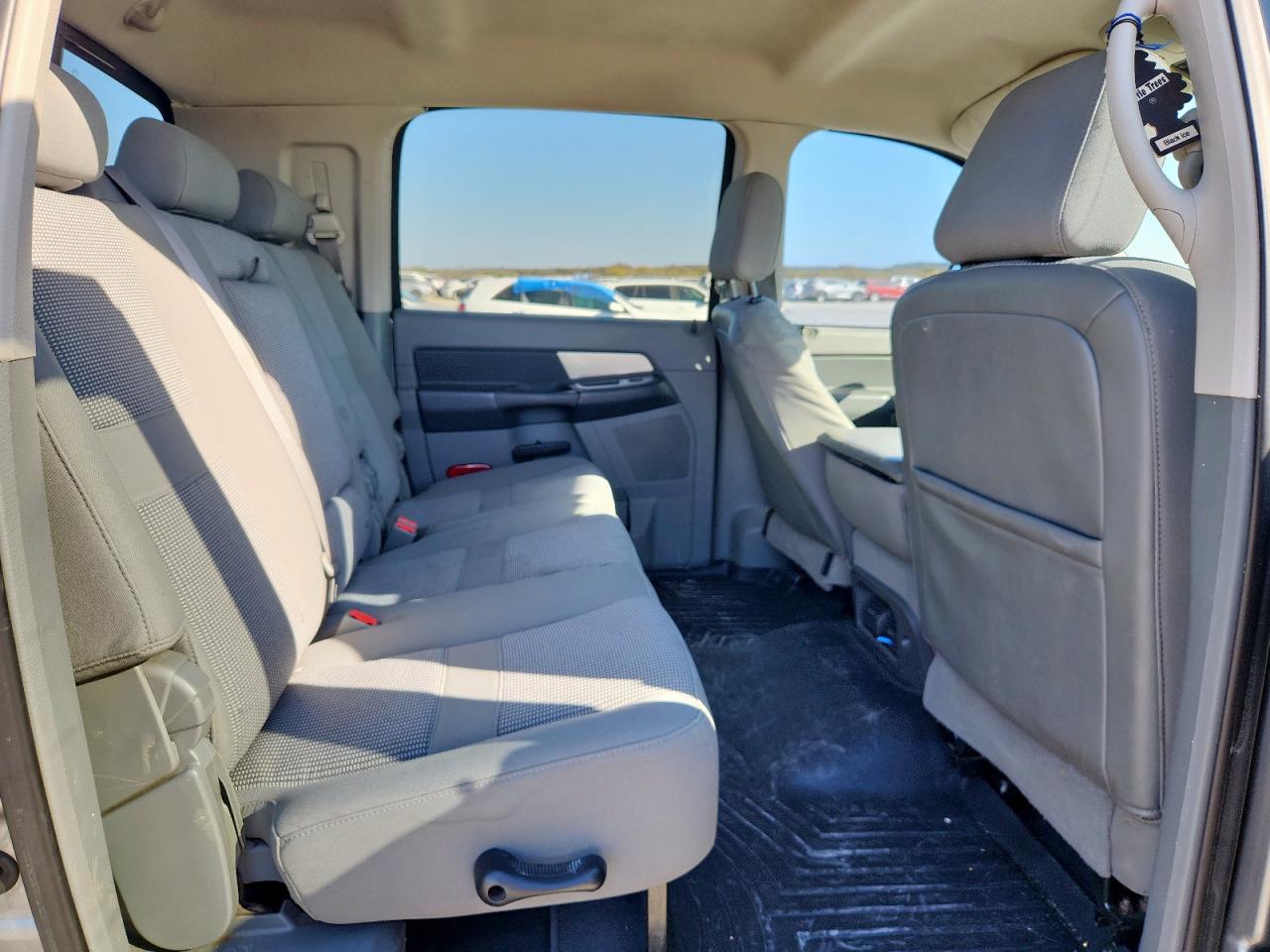 Dodge Ram 1500 Image 13