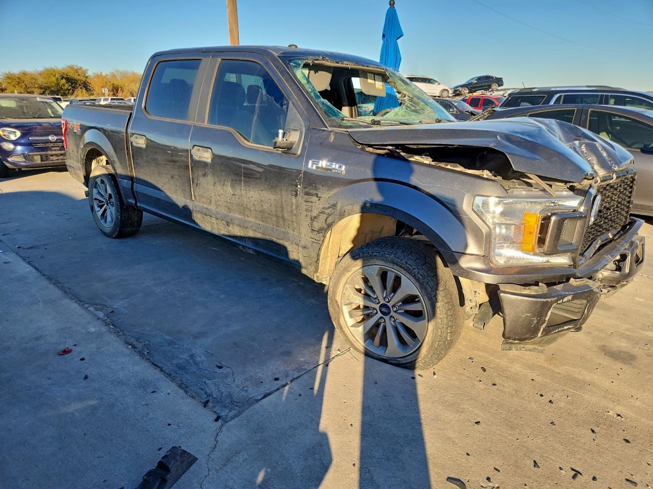 Ford F-150 Supercrew Image 4