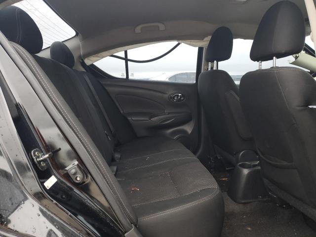 Nissan Versa S Image 11