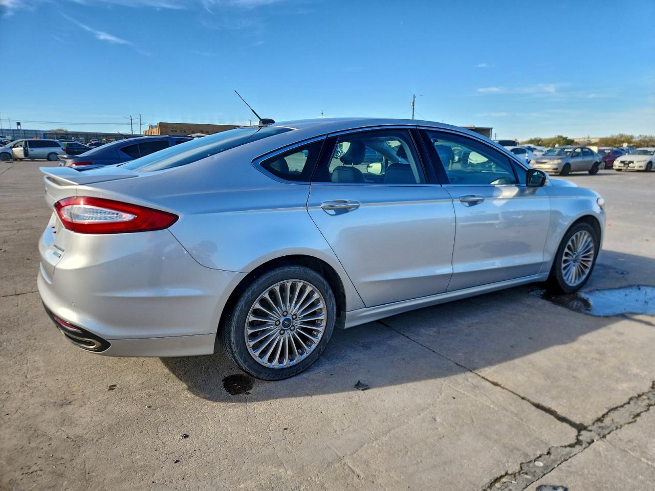 Ford Fusion Titanium Image 6
