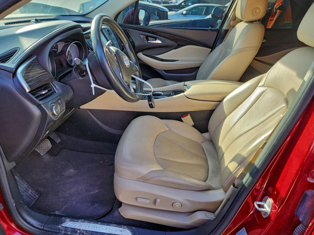 Buick Envision Essence Image 11