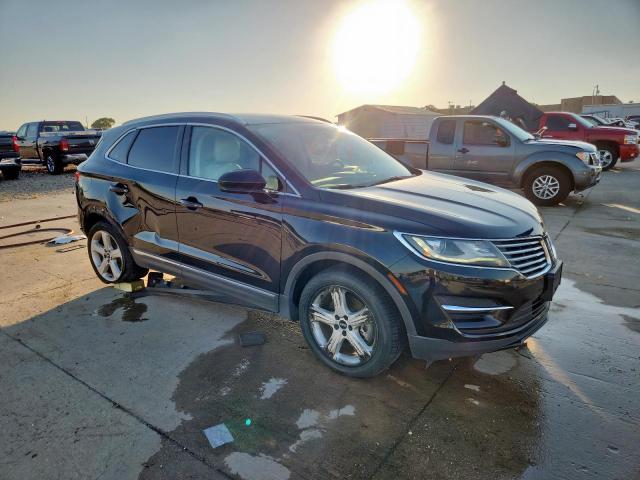 Lincoln MKC Premiere Image 11