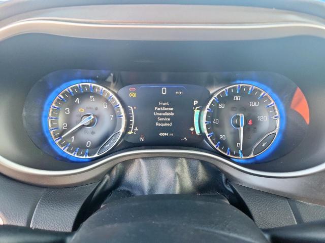 Chrysler Pacifica Touring L Plus Image 6