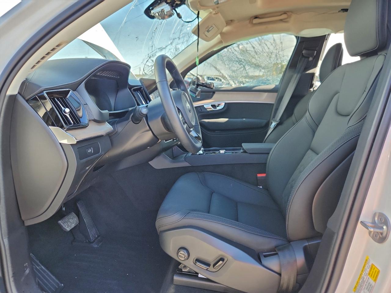 Volvo Xc90 Plus Plus Image 3