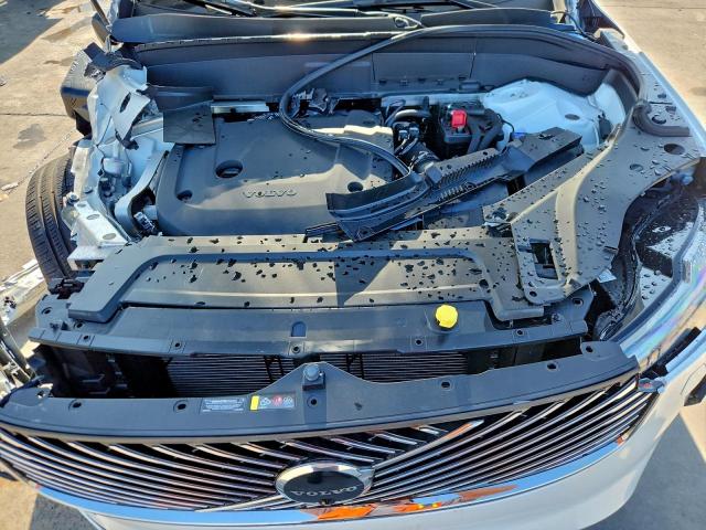 Volvo Xc90 Plus Plus Image 2