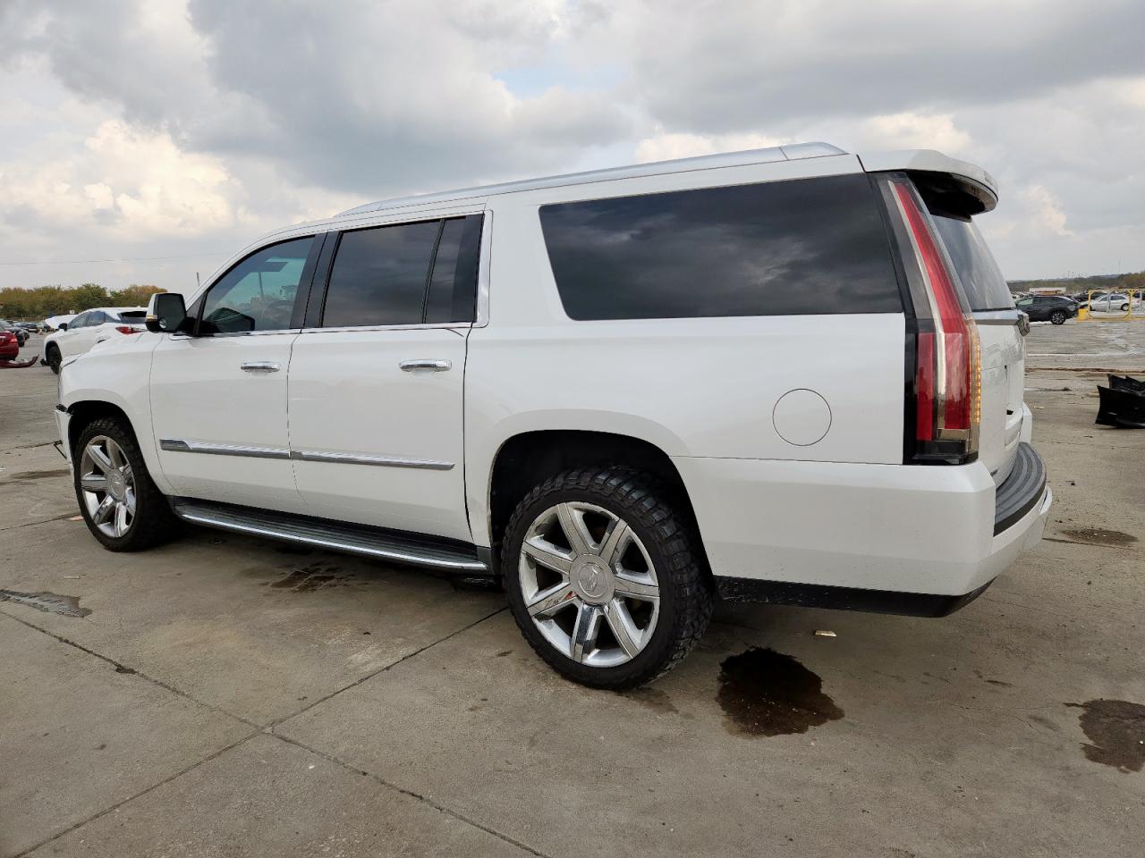 Cadillac Escalade Esv Luxury Image 4