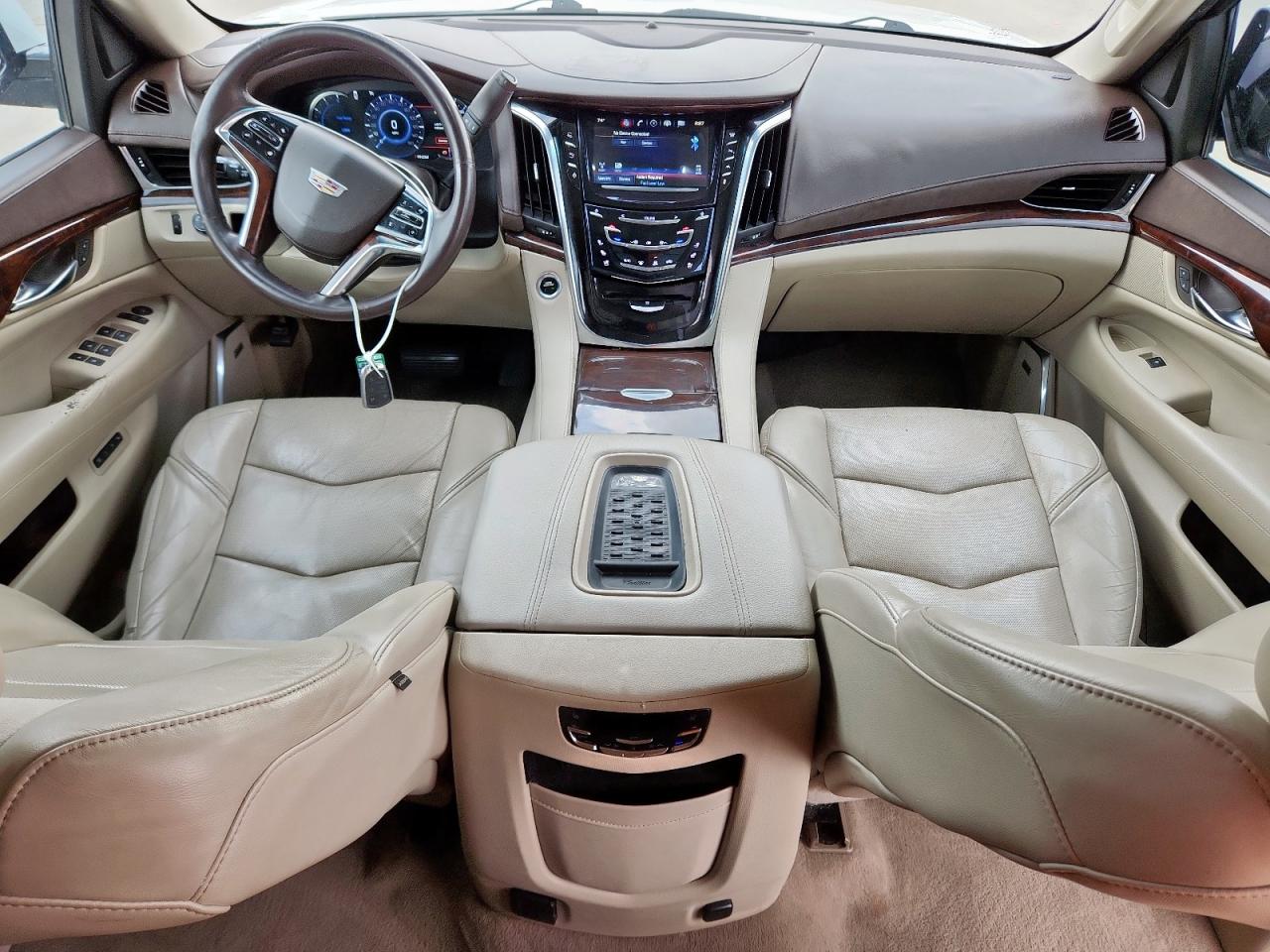 Cadillac Escalade Esv Luxury Image 12