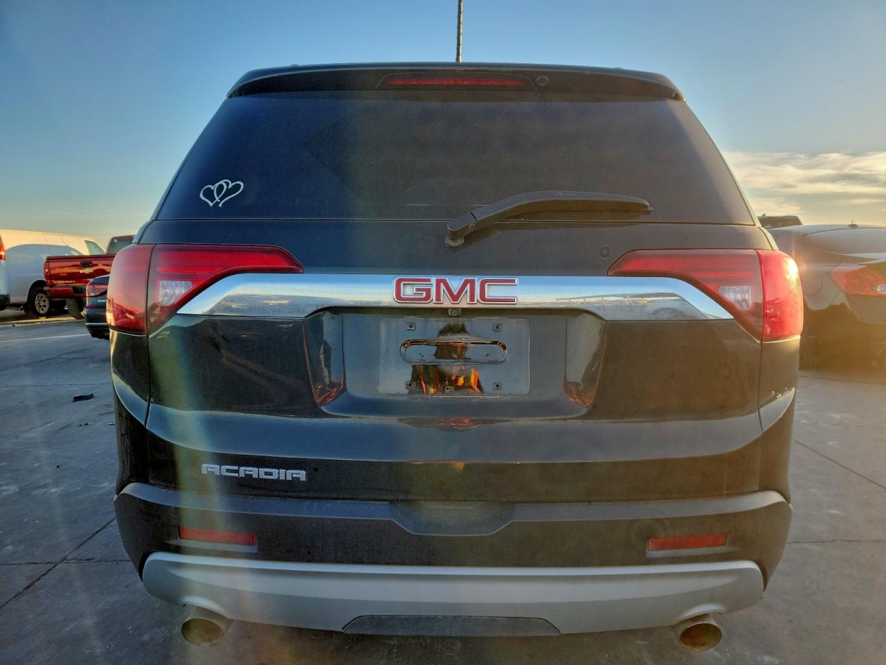 GMC Acadia Sle Image 9