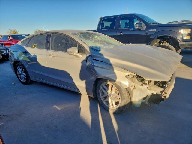 Ford Fusion Se Image 7