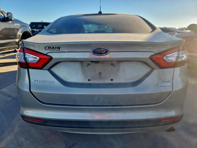 Ford Fusion Se Image 8
