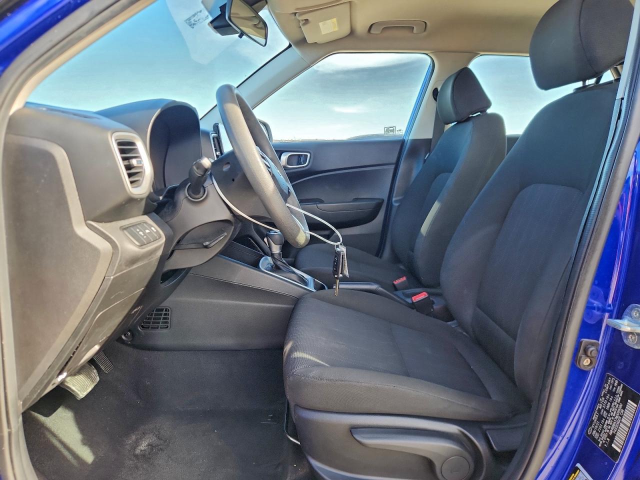 Hyundai VENUE Se Image 6