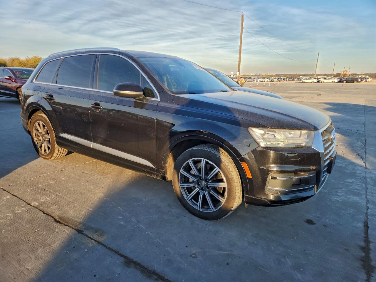 Audi Q7 Premium Plus Image 12
