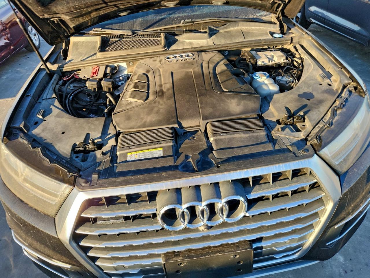 Audi Q7 Premium Plus Image 6