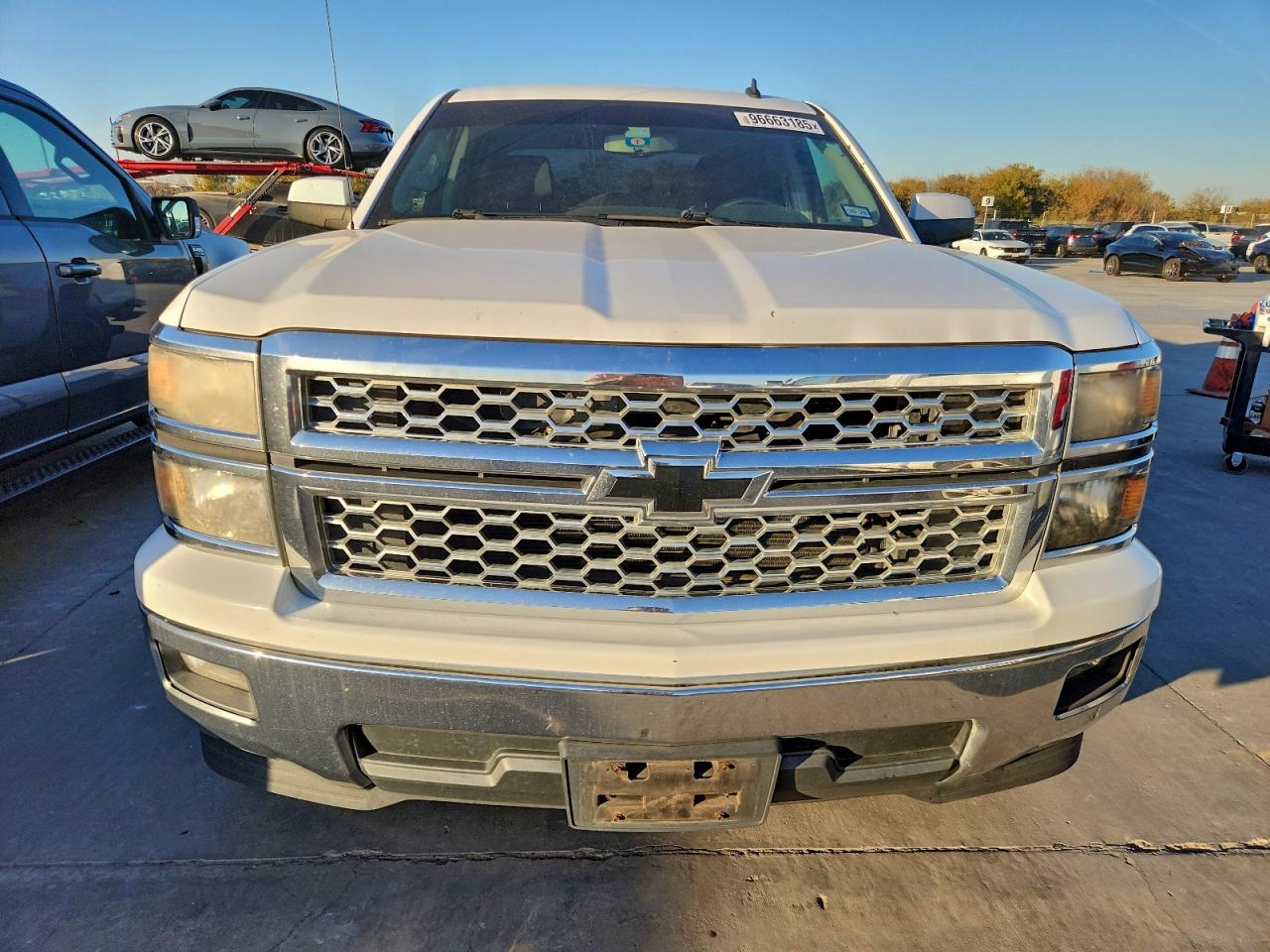 Chevrolet Silverado C1500 Lt Image 10