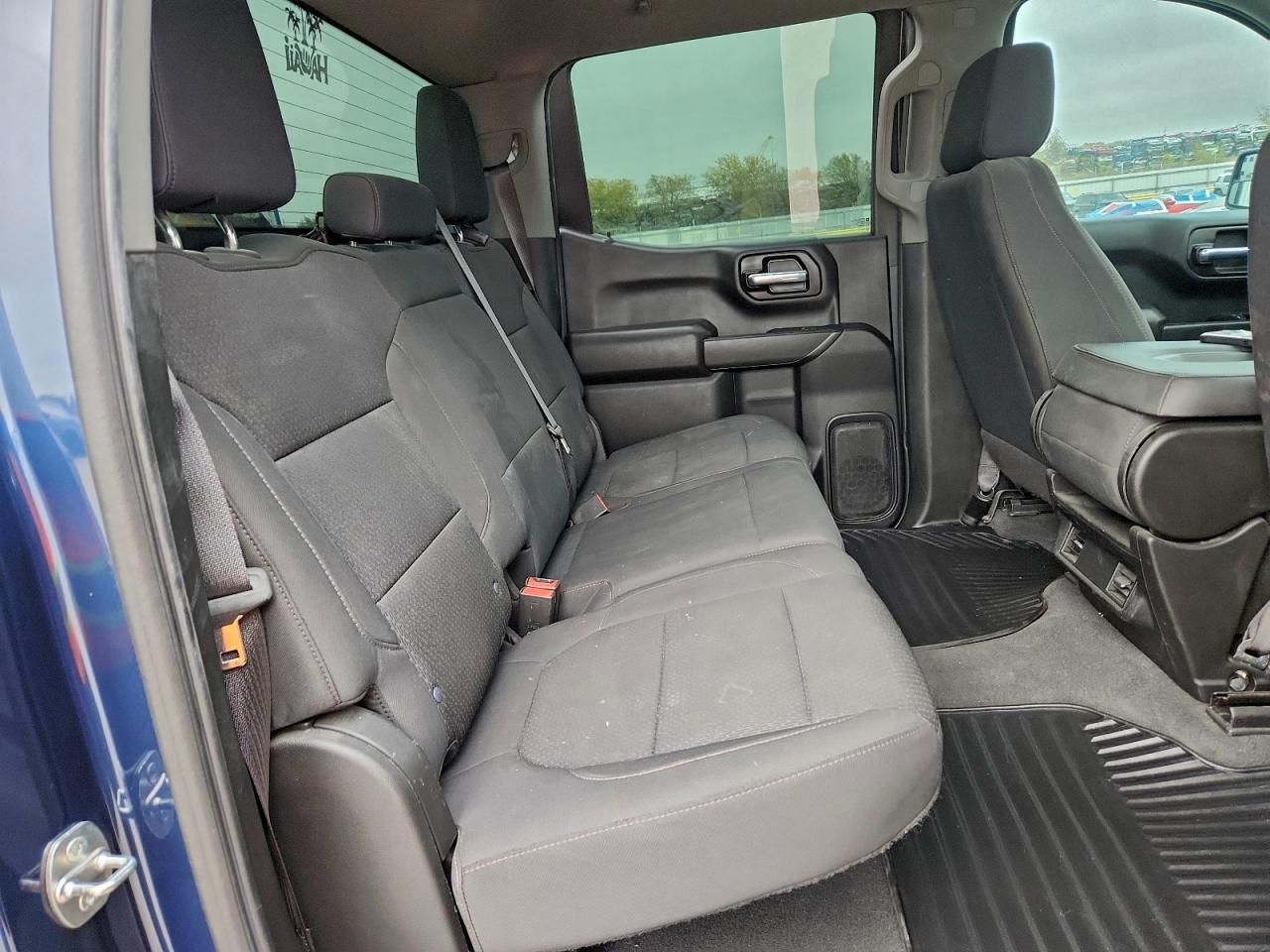 Chevrolet Silverado C1500 Custom Image 7