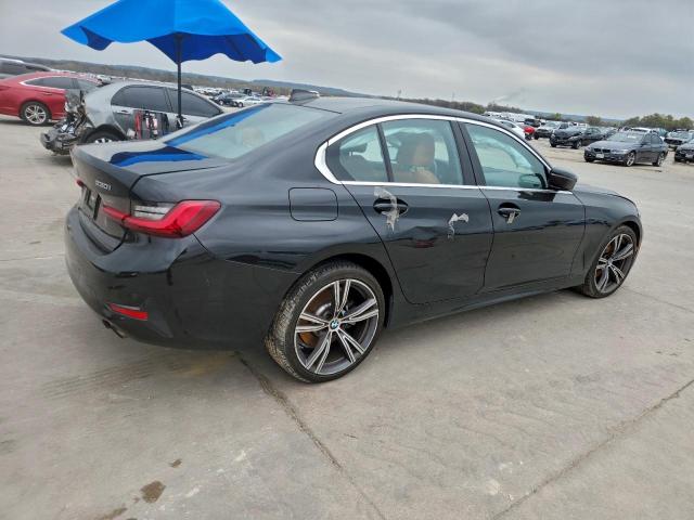 BMW 3 Series Image 6