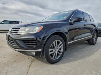  Salvage Volkswagen Touareg