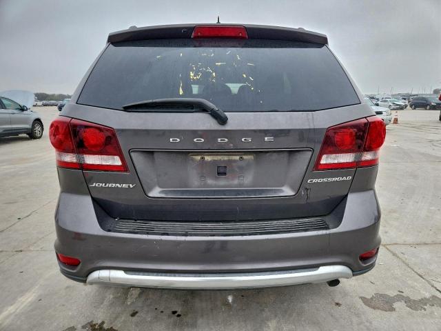 Dodge Journey Crossroad Image 5