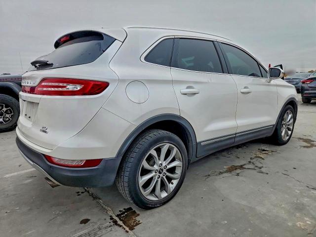 Lincoln MKC Select Image 3