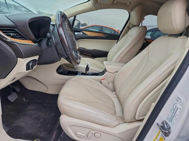 Lincoln MKC Select Image 6