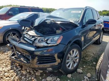  Salvage Volkswagen Touareg