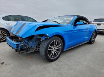  Salvage Ford Mustang