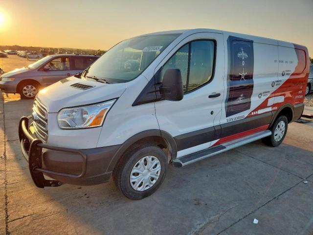  Salvage Ford 250 Transit