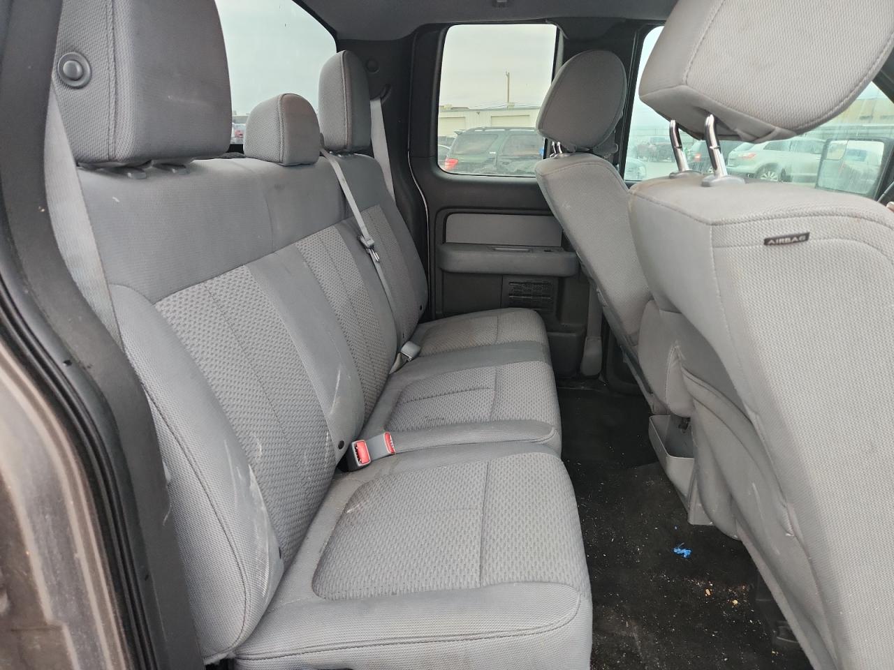 Ford F-150 Super Cab Image 10