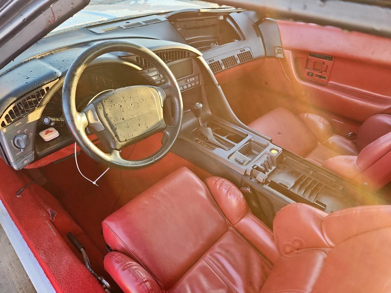 Chevrolet Corvette Image 4