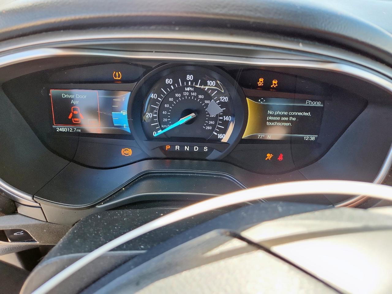 Ford Fusion Se Image 12