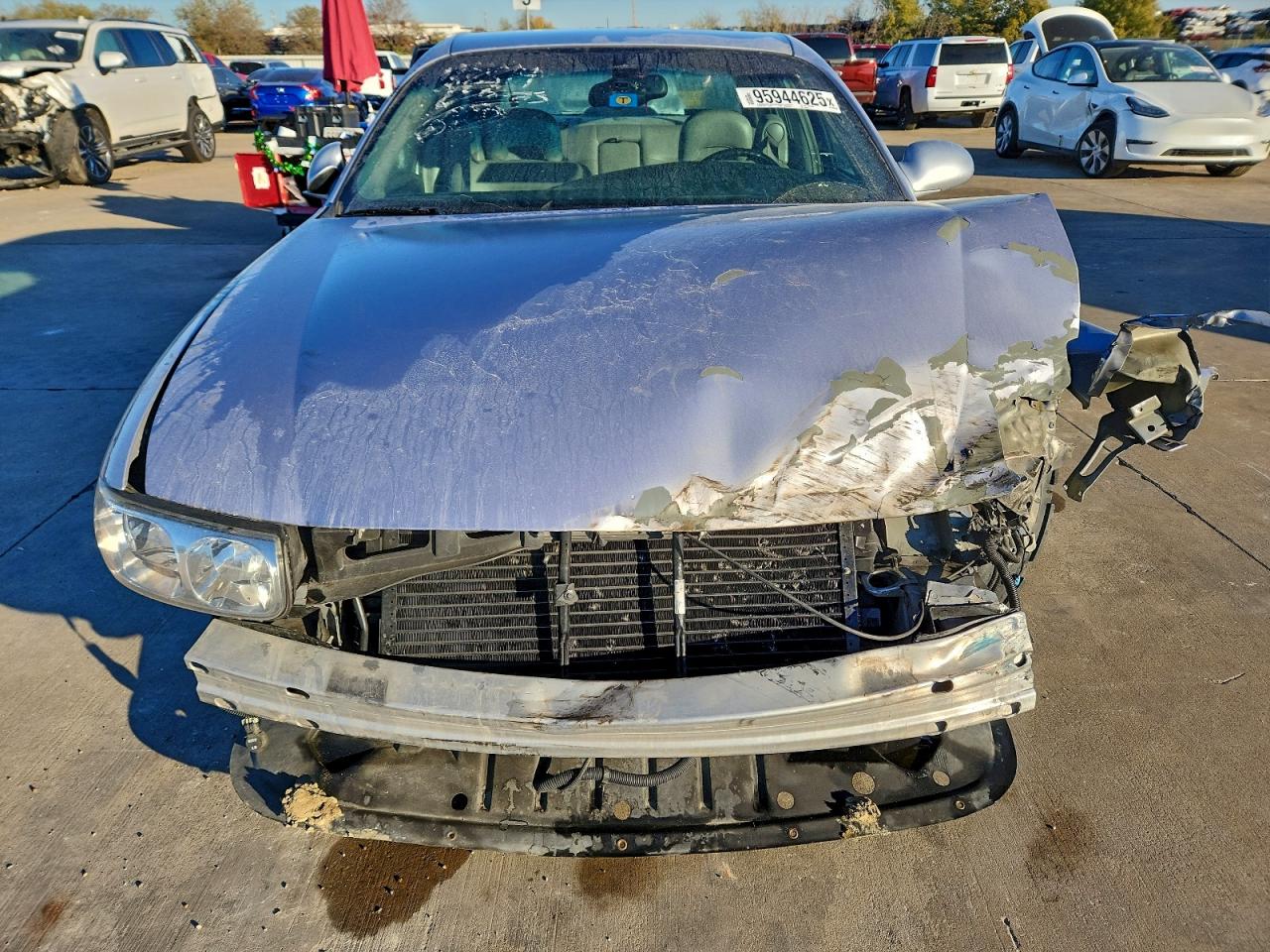 Buick LeSabre Limited Image 3