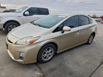  Salvage Toyota Prius
