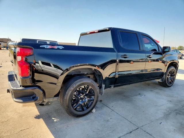 Chevrolet Silverado K1500 Custom Image 2