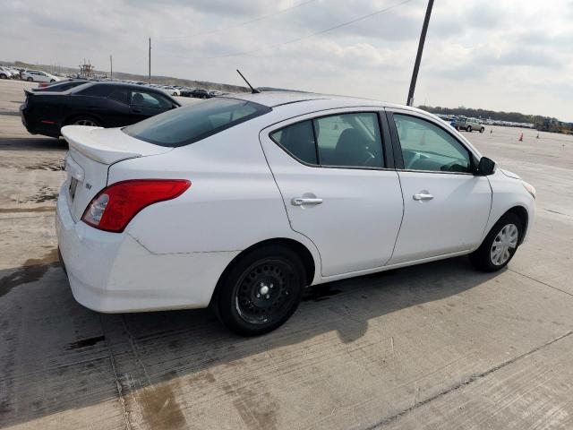 Nissan Versa S Image 4