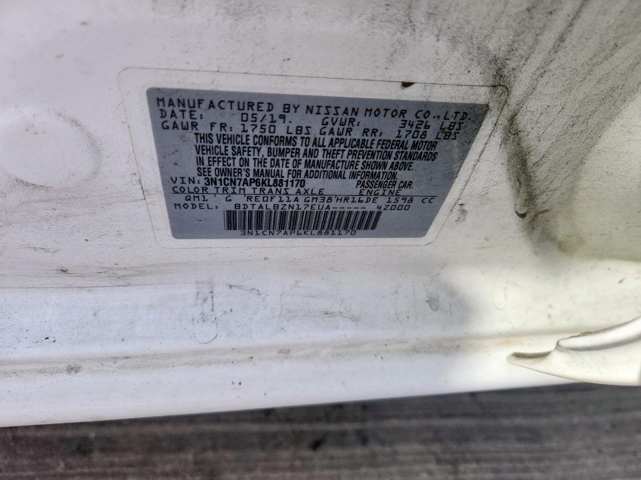 Nissan Versa S Image 6