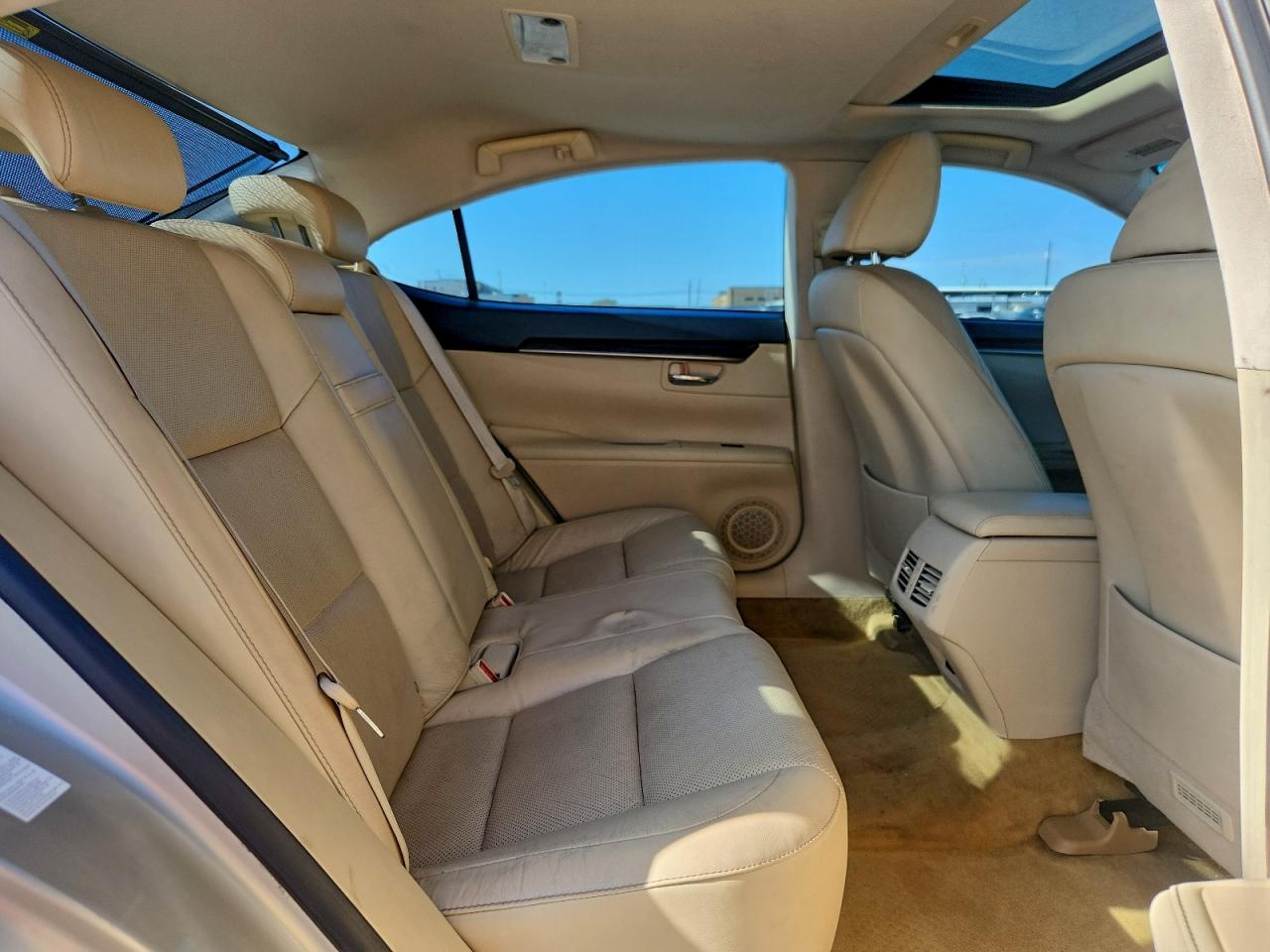 Lexus Es 350 Image 11