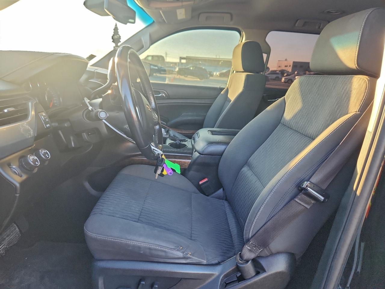 Chevrolet Suburban K1500 Lt Image 7