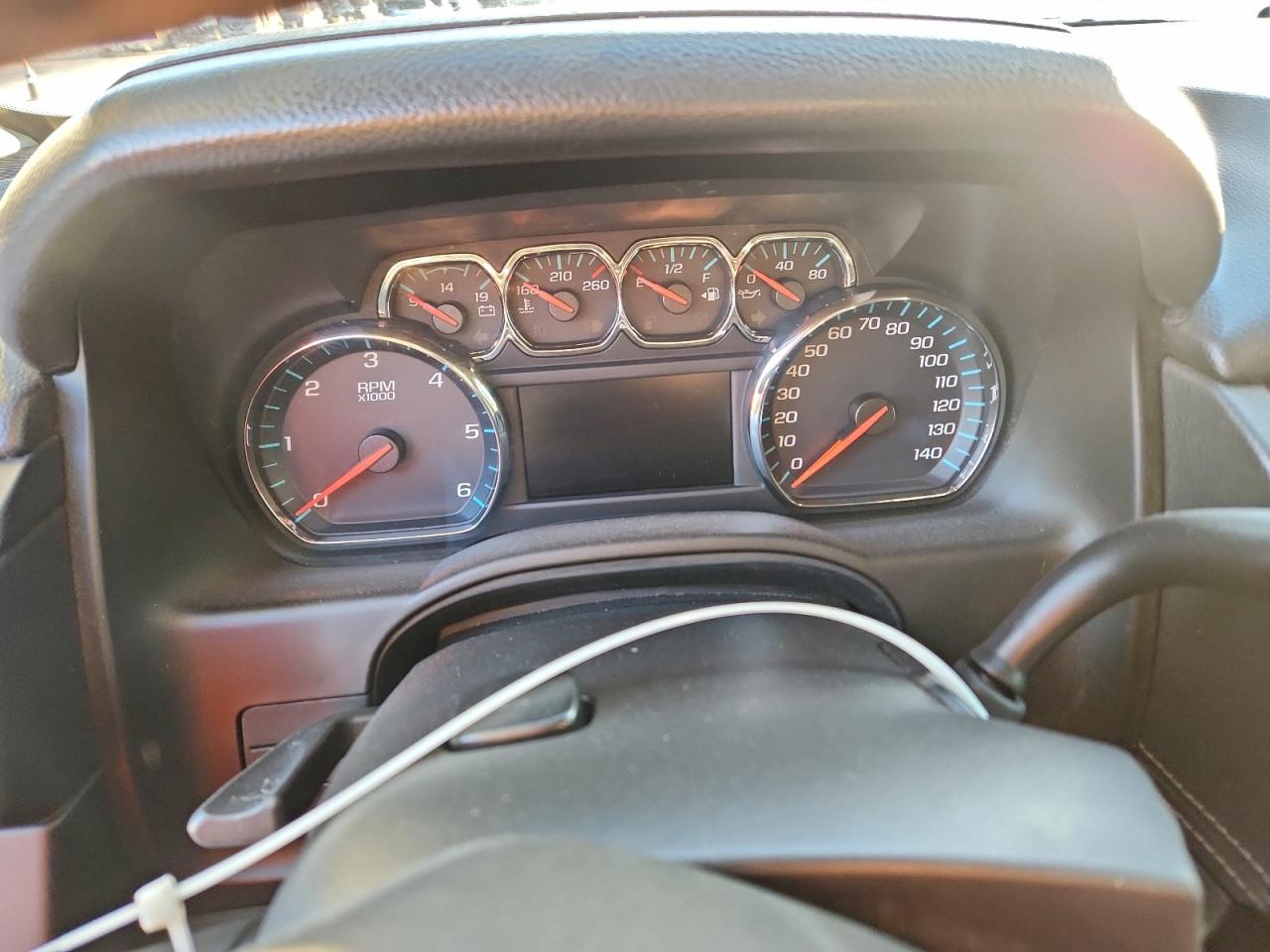 Chevrolet Suburban K1500 Lt Image 5